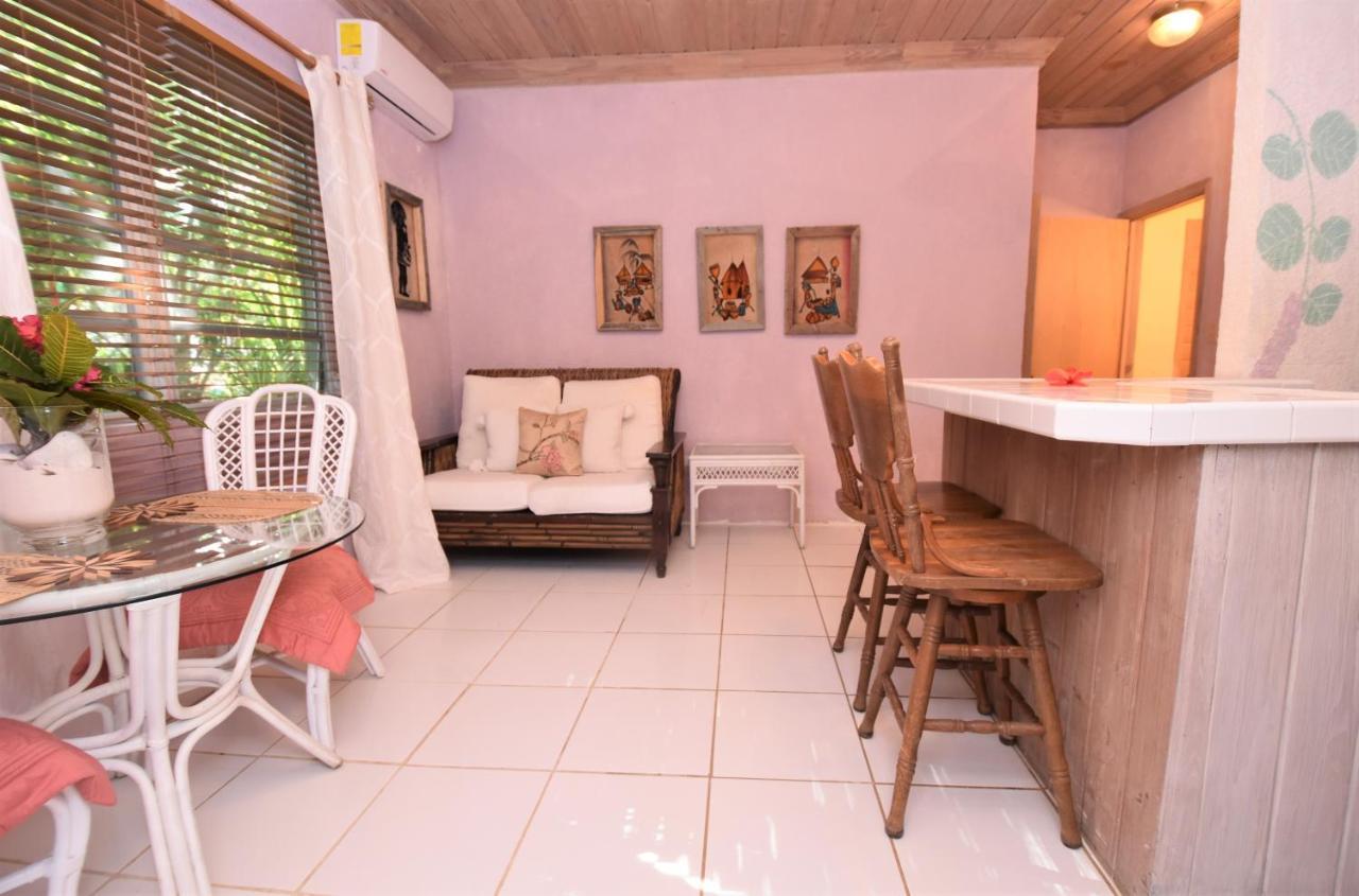 The Sugar Apple Lodging Dunmore Town Εξωτερικό φωτογραφία