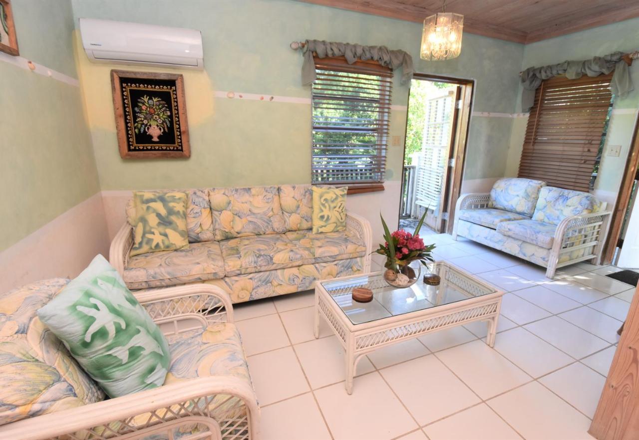 The Sugar Apple Lodging Dunmore Town Εξωτερικό φωτογραφία