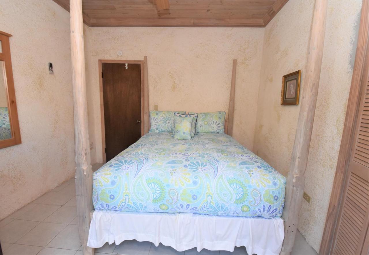 The Sugar Apple Lodging Dunmore Town Εξωτερικό φωτογραφία