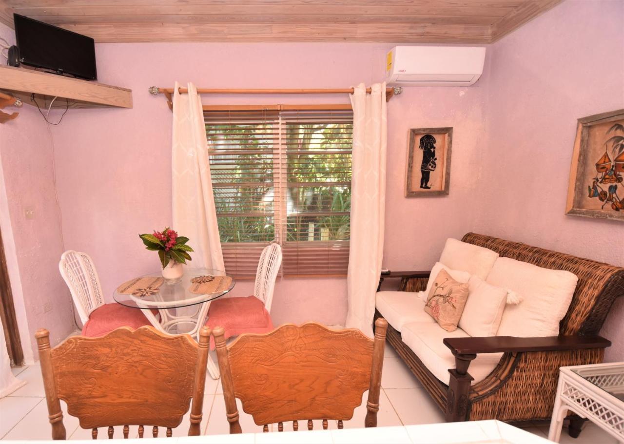 The Sugar Apple Lodging Dunmore Town Εξωτερικό φωτογραφία