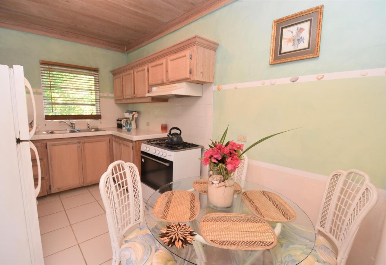 The Sugar Apple Lodging Dunmore Town Εξωτερικό φωτογραφία