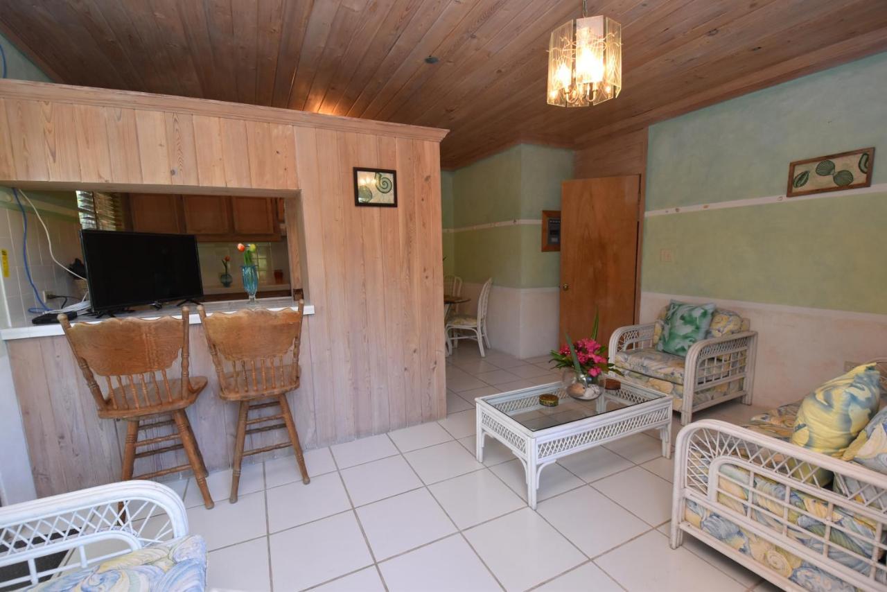 The Sugar Apple Lodging Dunmore Town Εξωτερικό φωτογραφία